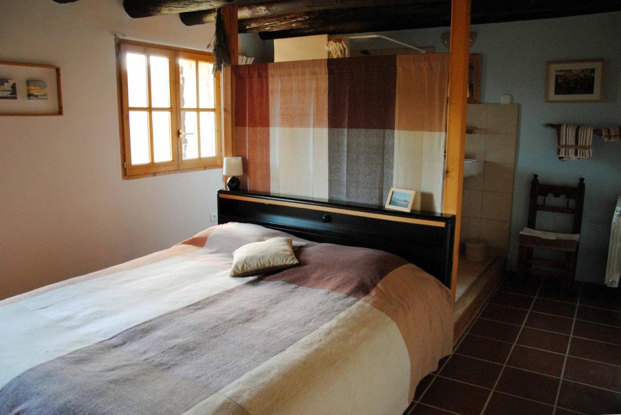 B&B Casa Rural Mas De Las Tapias Valderrobres Esterno foto